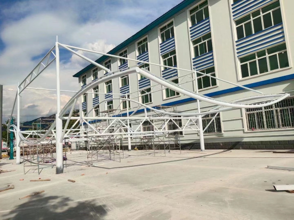 遼寧丹東耘墾集團膜結構景觀(guān)施工完成